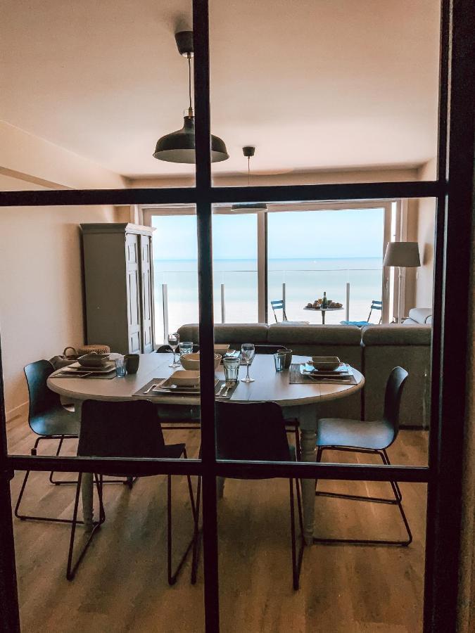 Genieten Van De Vlaamse Kust Met Prachtig Zeezicht De Haan Exterior photo